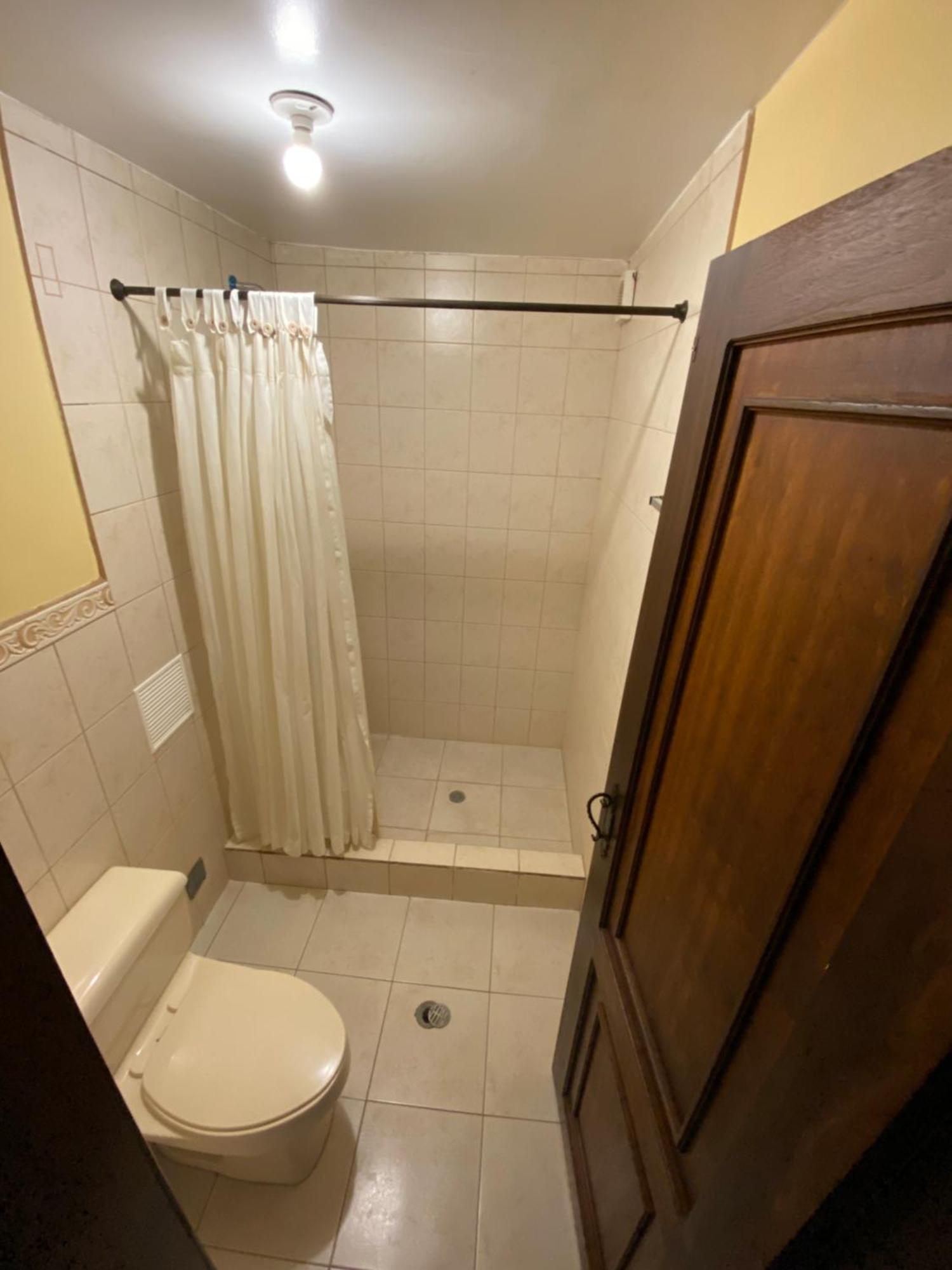 Latacunga Hostel Luaran gambar