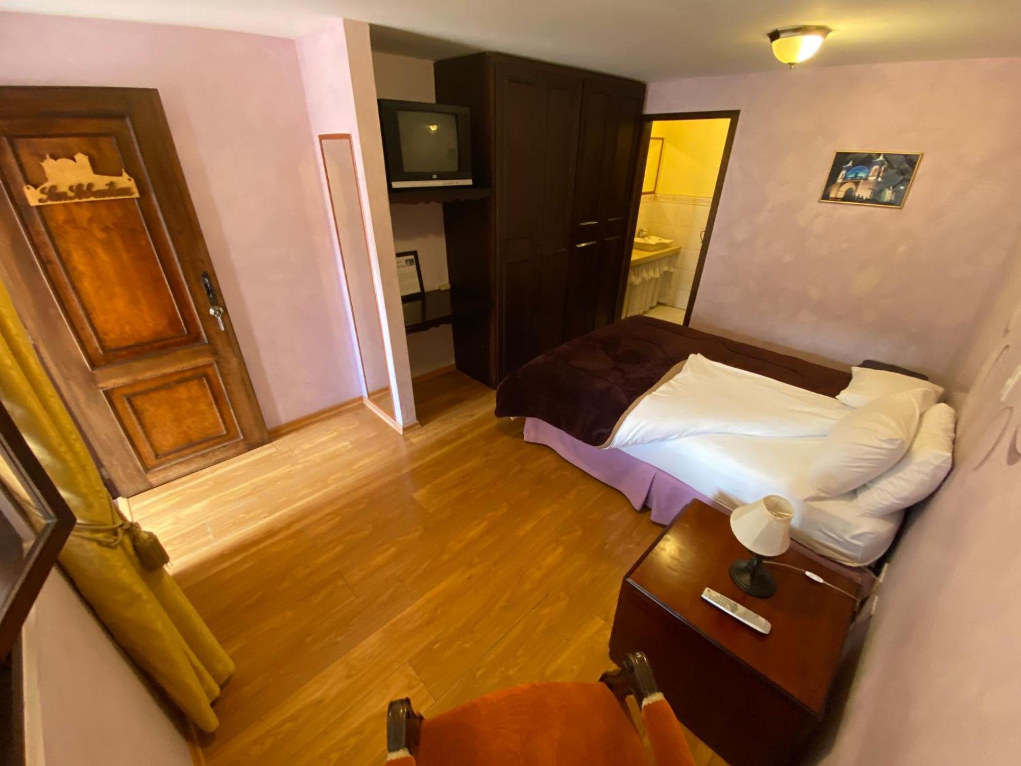 Latacunga Hostel Luaran gambar