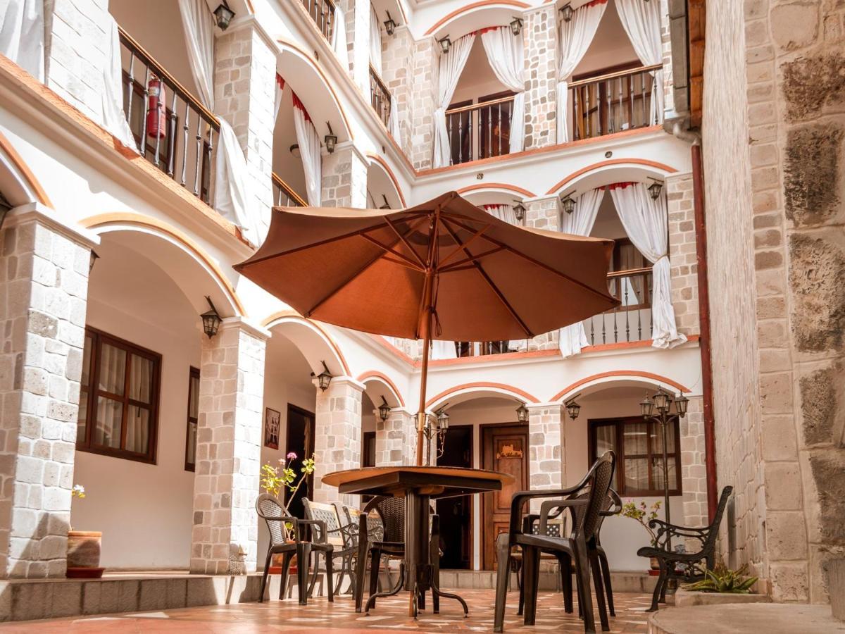 Latacunga Hostel Luaran gambar
